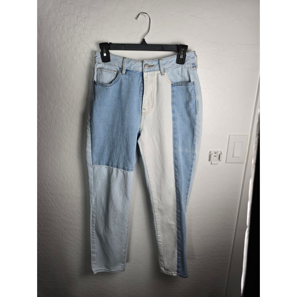 Pacsun Mom Jeans size 26 light and dark blue coloring